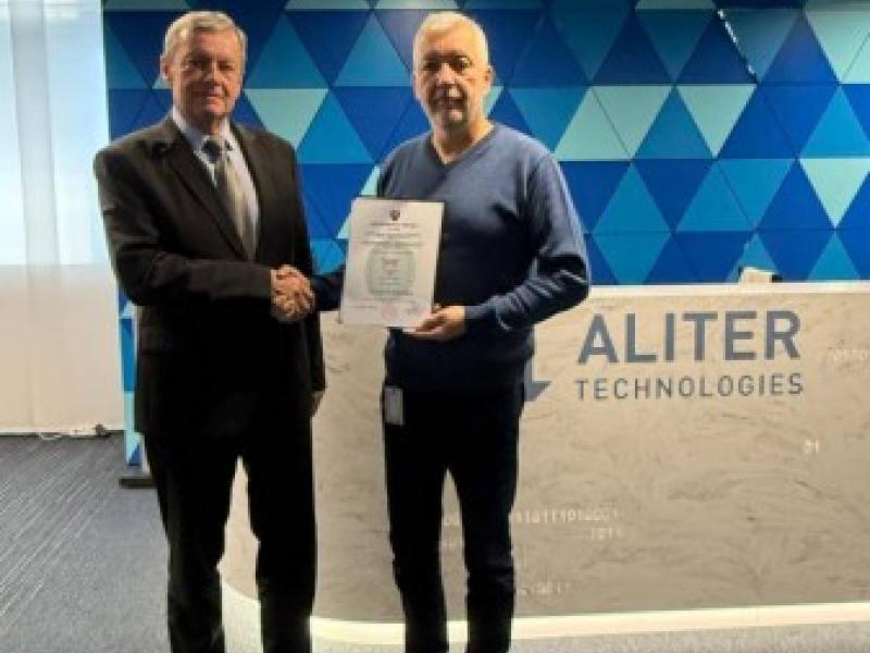 ODOVZDÁVANIE OSVEDČENÍ O ZHODE SPOLOČNOSTI Aliter Technologies, a.s., Bratislava