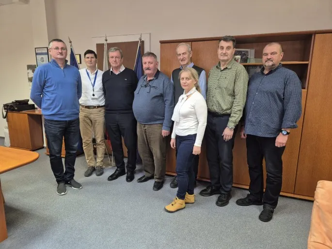 ROZLÚČKA SO ZAMESTNANCOM ÚRADU